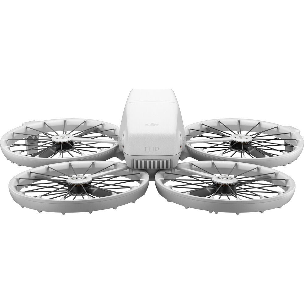 Drone DJI Flip Fly More Combo, 4K, 60 FPS, HDR, Rastreamento IA, Autonomia de voo 31 min. (Controle com tela) BR - DJI061 Drone DJI Flip Fly More Combo, 4K, 60 FPS, HDR, Rastreamento IA, Autonomia de voo 31 min. (Controle com tela) BR - DJI061